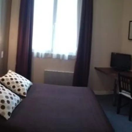 Grand De L'esperance Отель