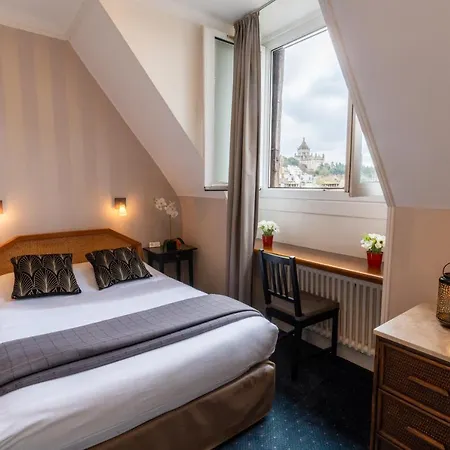 Grand De L'esperance Отель