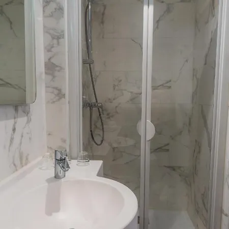 Grand De L'esperance Лизьё