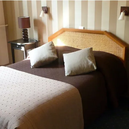 Отель Grand De L'esperance 3*