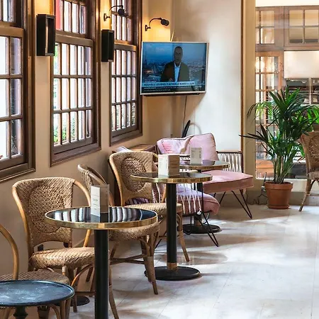 Отель Grand De L'esperance 3*