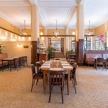 Grand De L'esperance Hotel