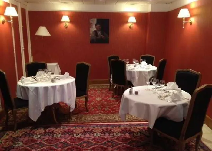 Отель Grand De L'esperance