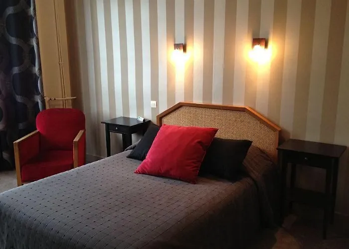 Отель Grand De L'esperance Лизьё