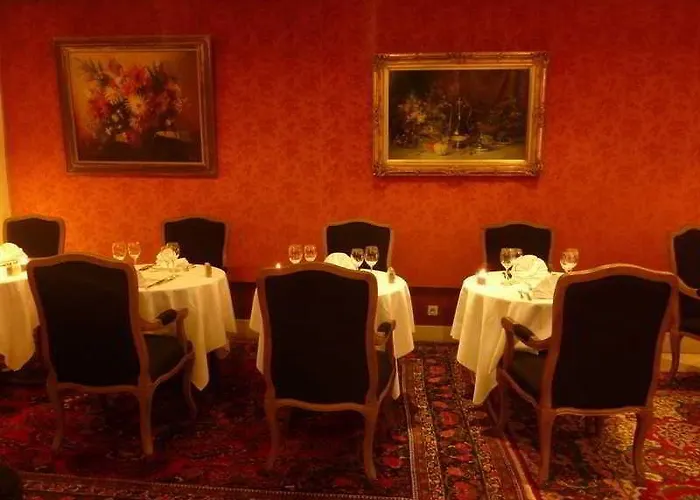 Отель Grand De L'esperance Лизьё