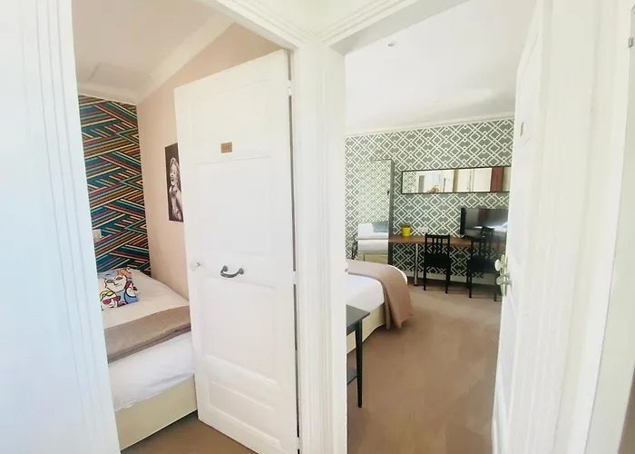 Grand De L'esperance Лизьё