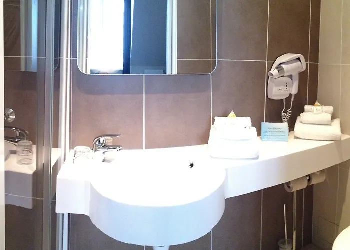 Grand De L'esperance Лизьё