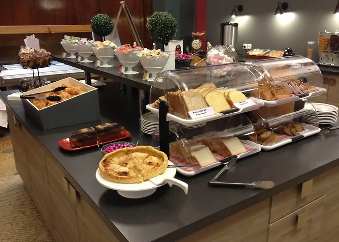 Grand De L'esperance Hotell Lisieux