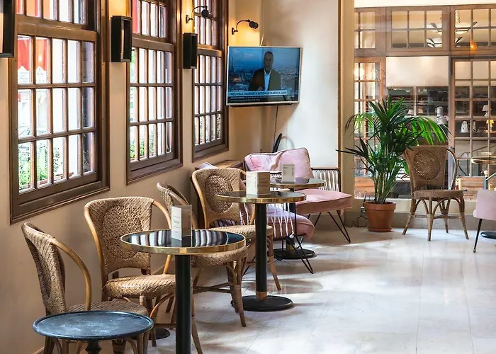 Hotell Grand De L'esperance 3*